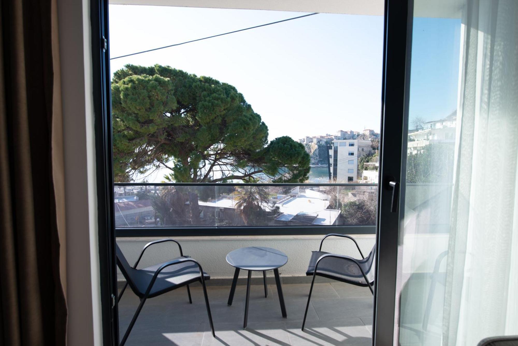 Botanica Boutique Hotel Ulcinj Exterior photo
