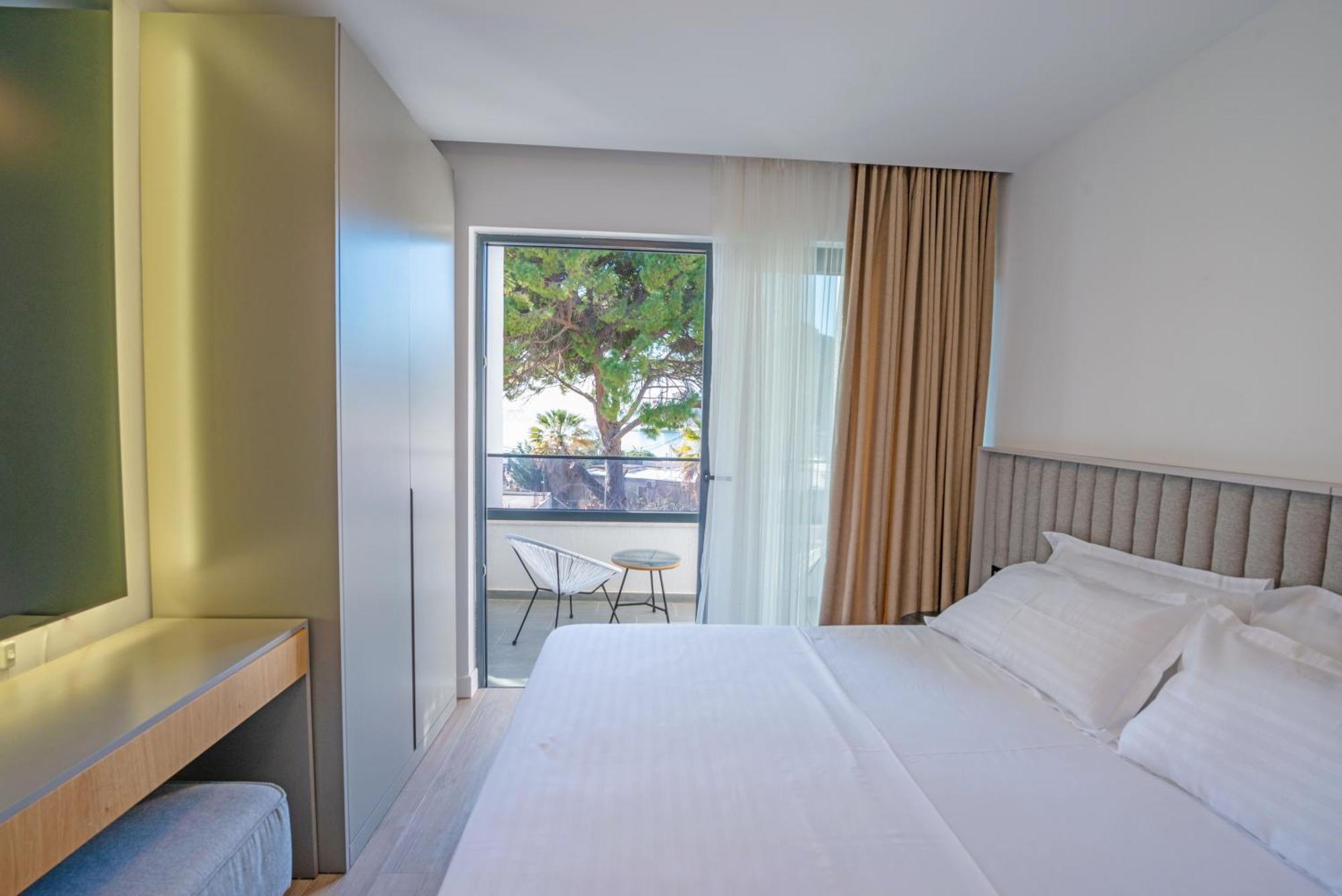 Botanica Boutique Hotel Ulcinj Exterior photo